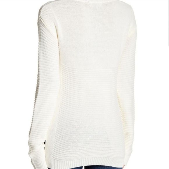 Romeo & Juliet Lace Up V Neck Sweater Small - Picture 6 of 9